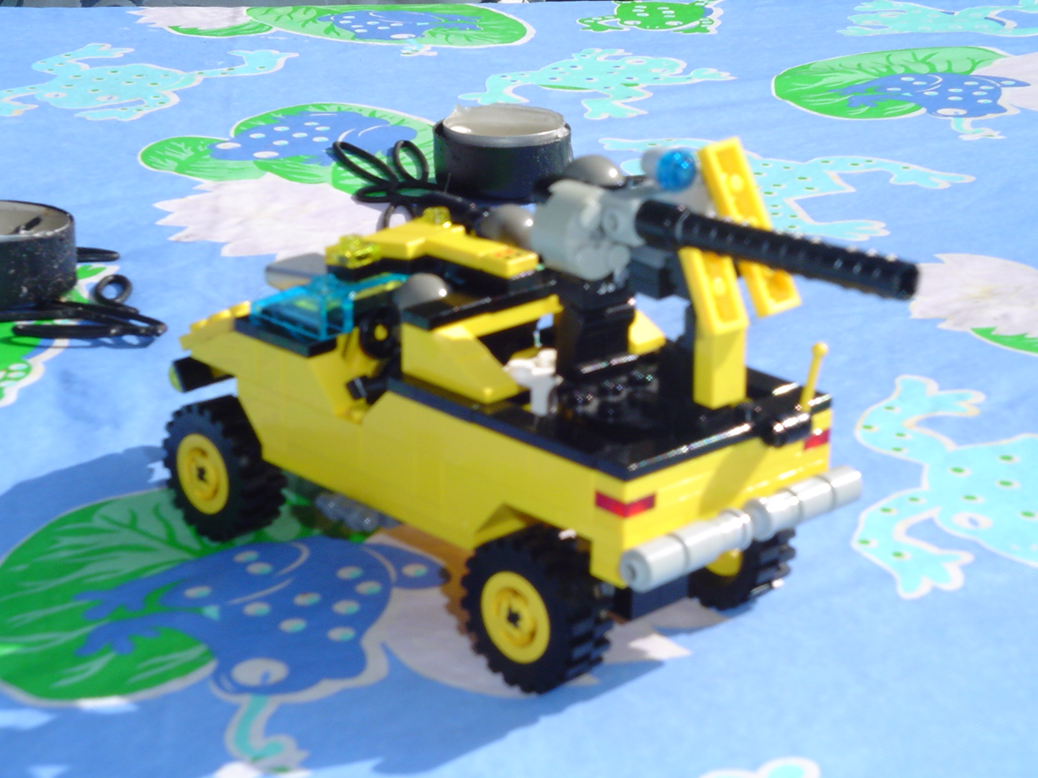 golden_warthog_004.jpg
