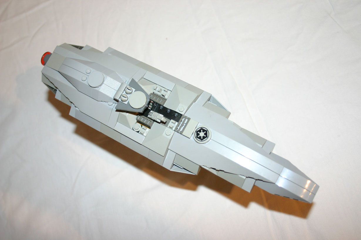 isd-strikecruiser3.jpg