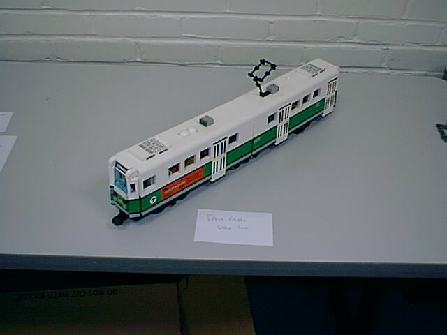 green_trolly.jpg