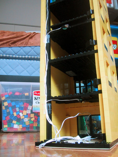 130-backopen.jpg