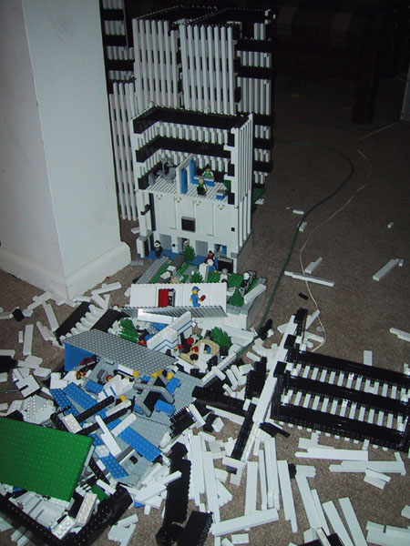 106-0699_img.jpg