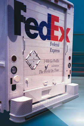 xx_realfedex2.jpg