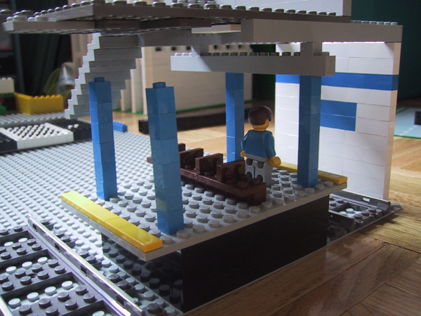 040_platform.jpg