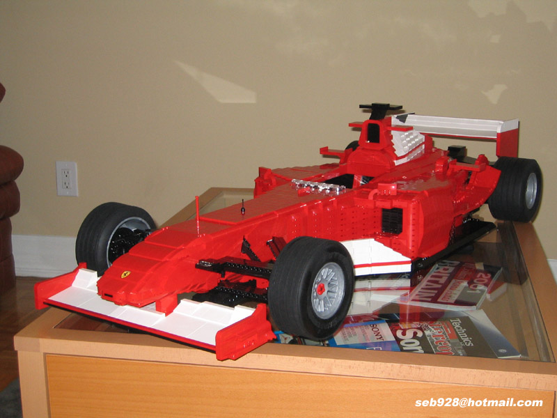 f2004build8.jpg