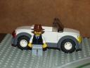 white_sports_car_2.jpg