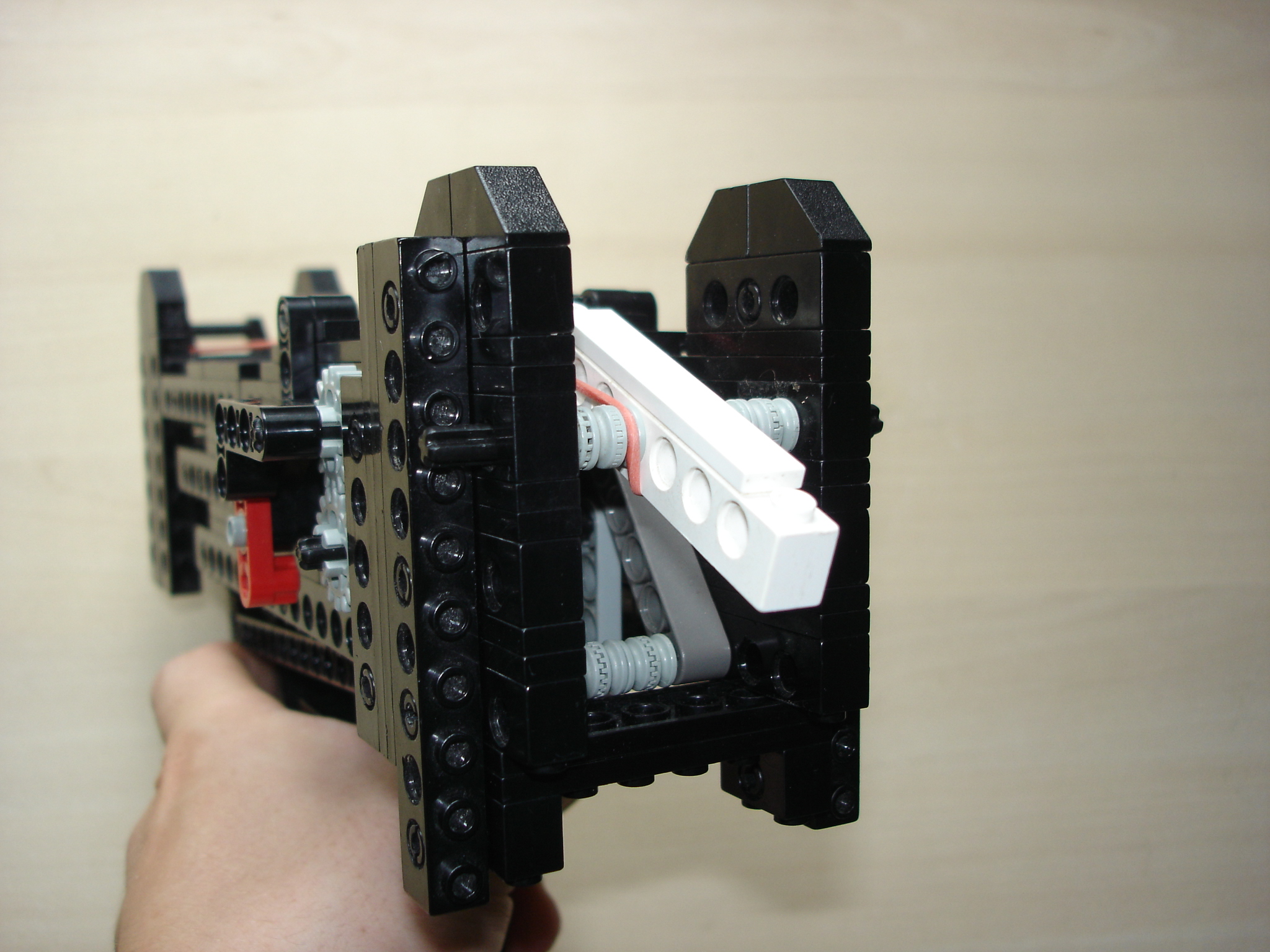 uzibackside2.jpg