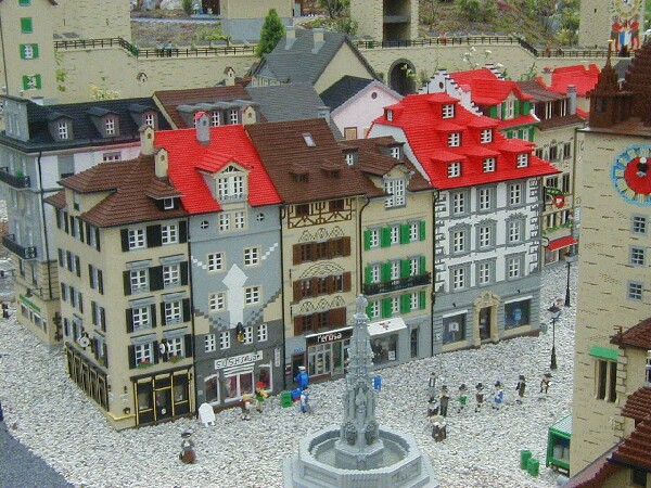 miniland2.jpg