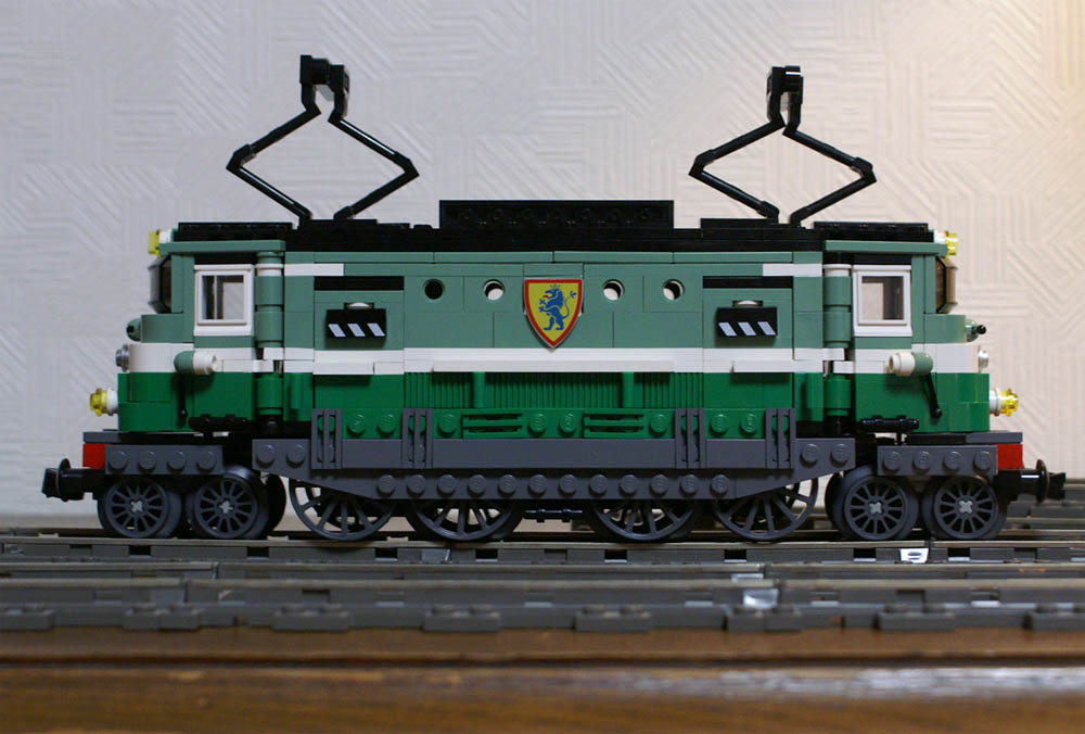 2d2_9100_12.jpg