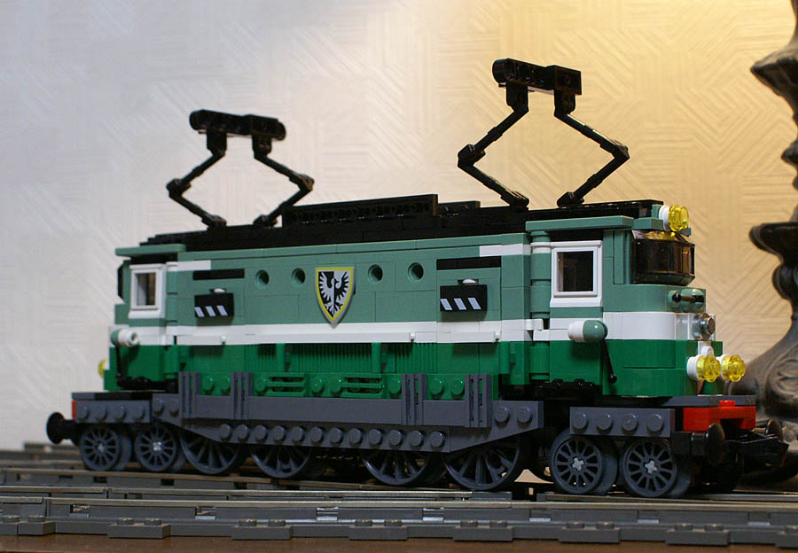 2d2_9100_15.jpg