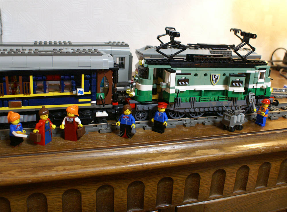 2d2_9100_18.jpg