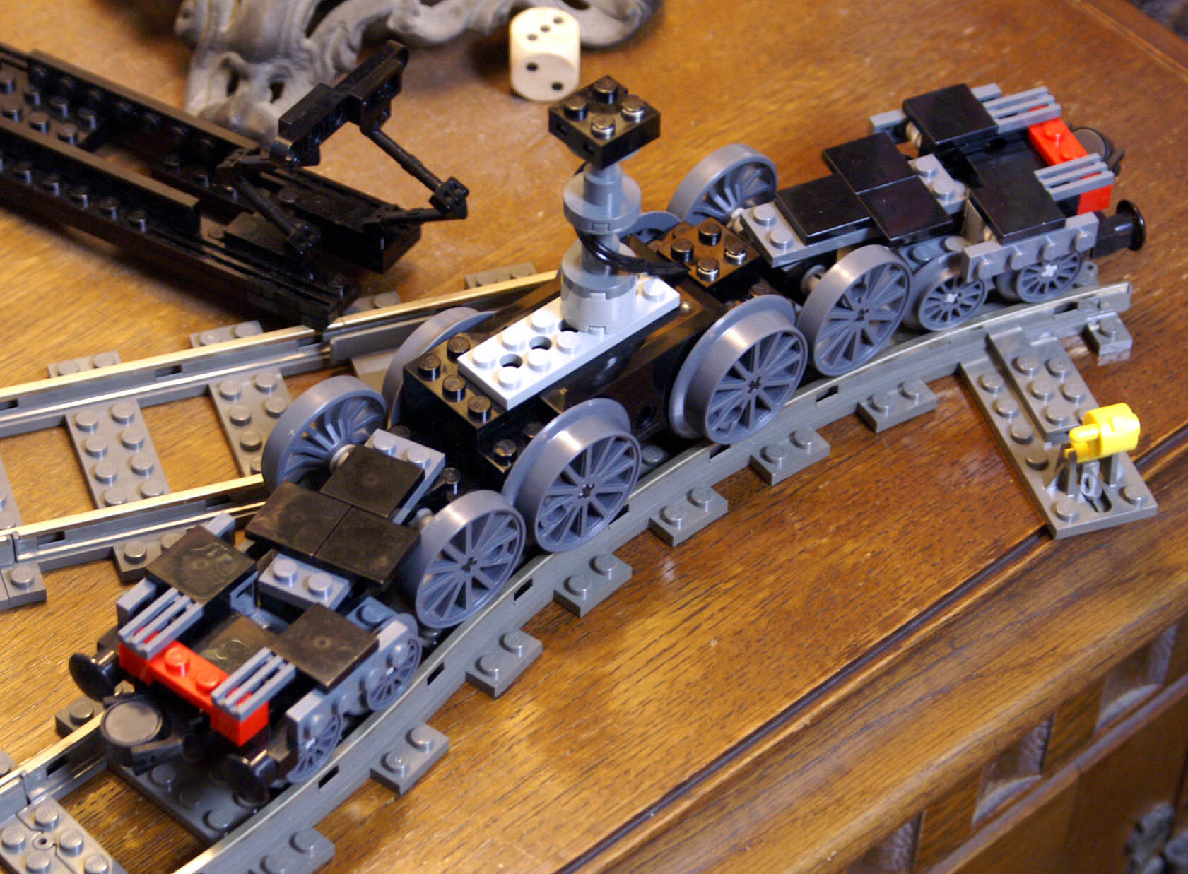 2d2_9100_39.jpg