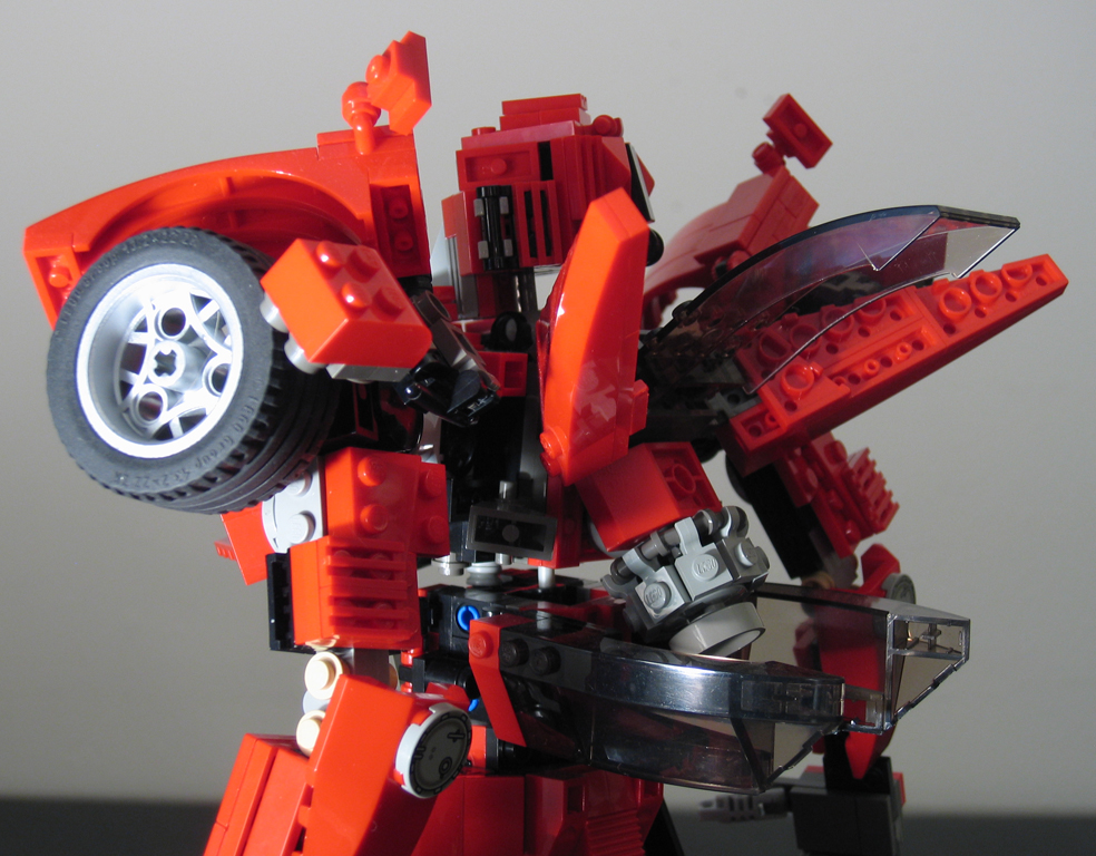 sideswipe_detail_back1.jpg
