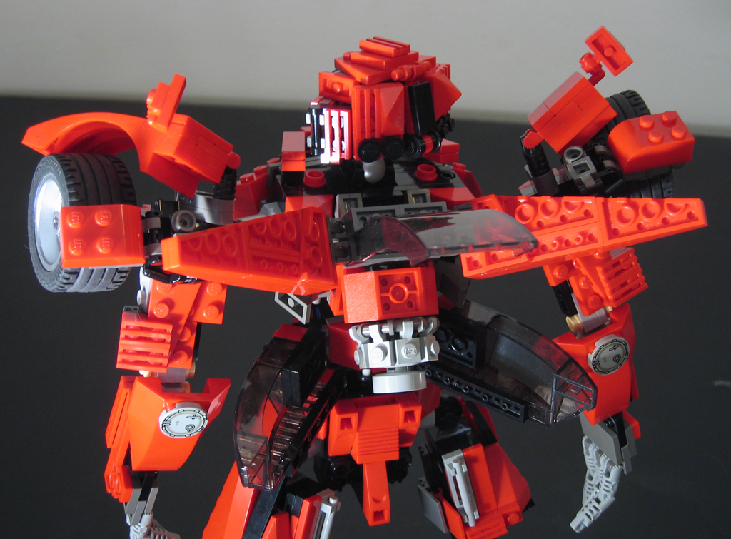 sideswipe_detail_back3.jpg