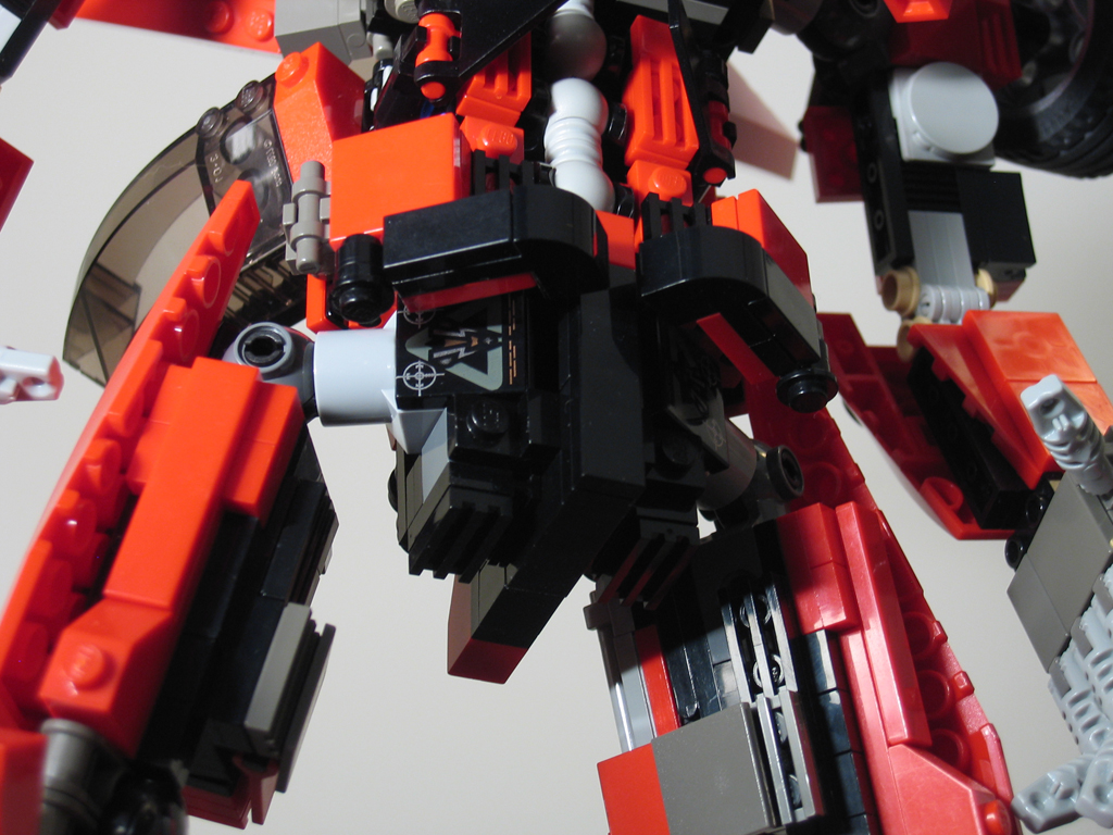 sideswipe_detail_crotch2.jpg