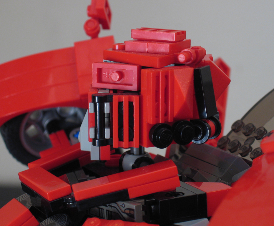 sideswipe_detail_head6.jpg