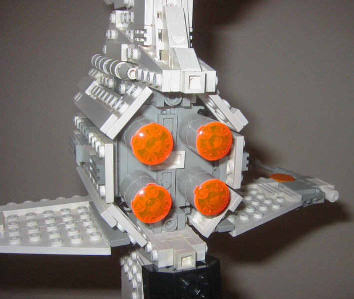 bw_engine-detail.jpg