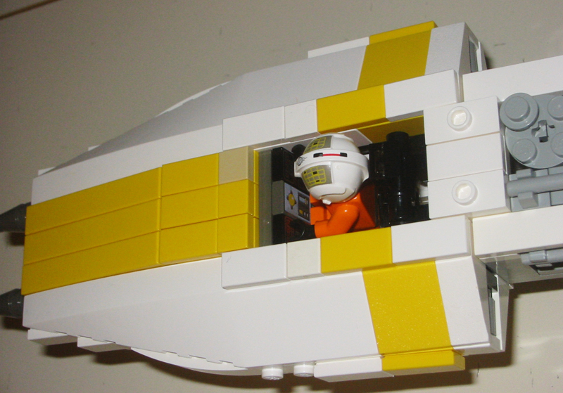 ywing_cockpit.jpg