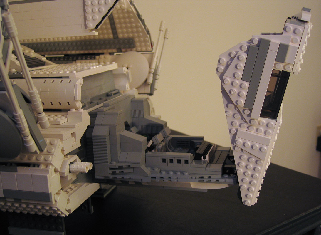 shuttle_cockpit_flip-up_canopy_2.jpg