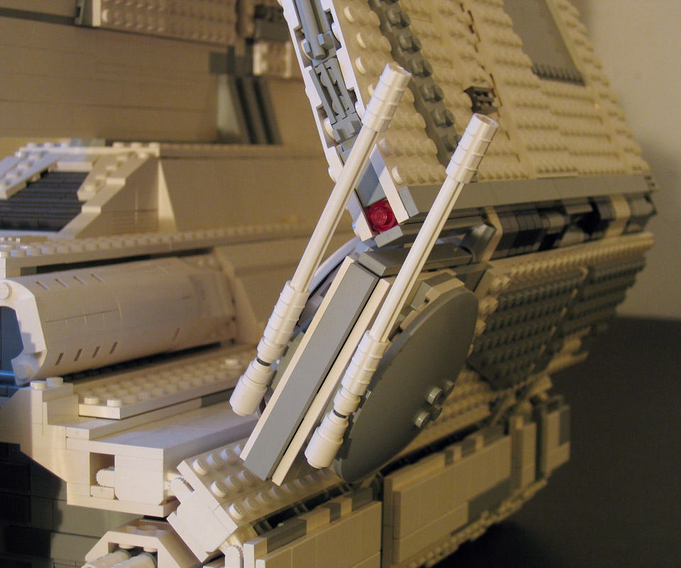 shuttle_detail_rotating_gun.jpg