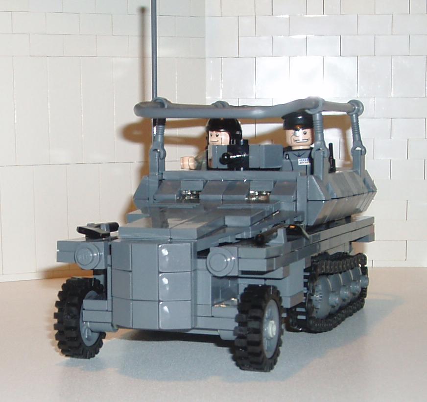 sfzdk_-_sdkfz_250_half-track_-_07.jpg