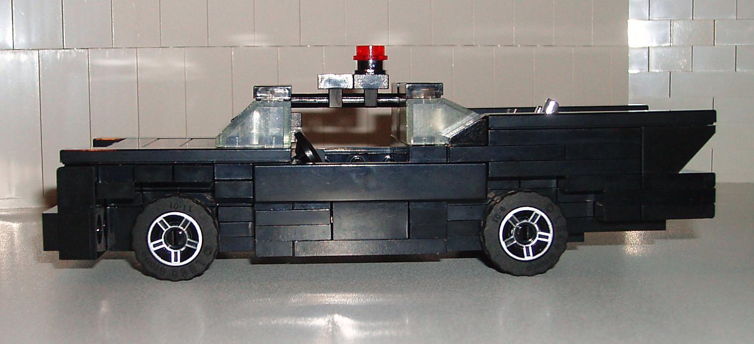 sfzdk_-_batmobile_60s_-_04.jpg