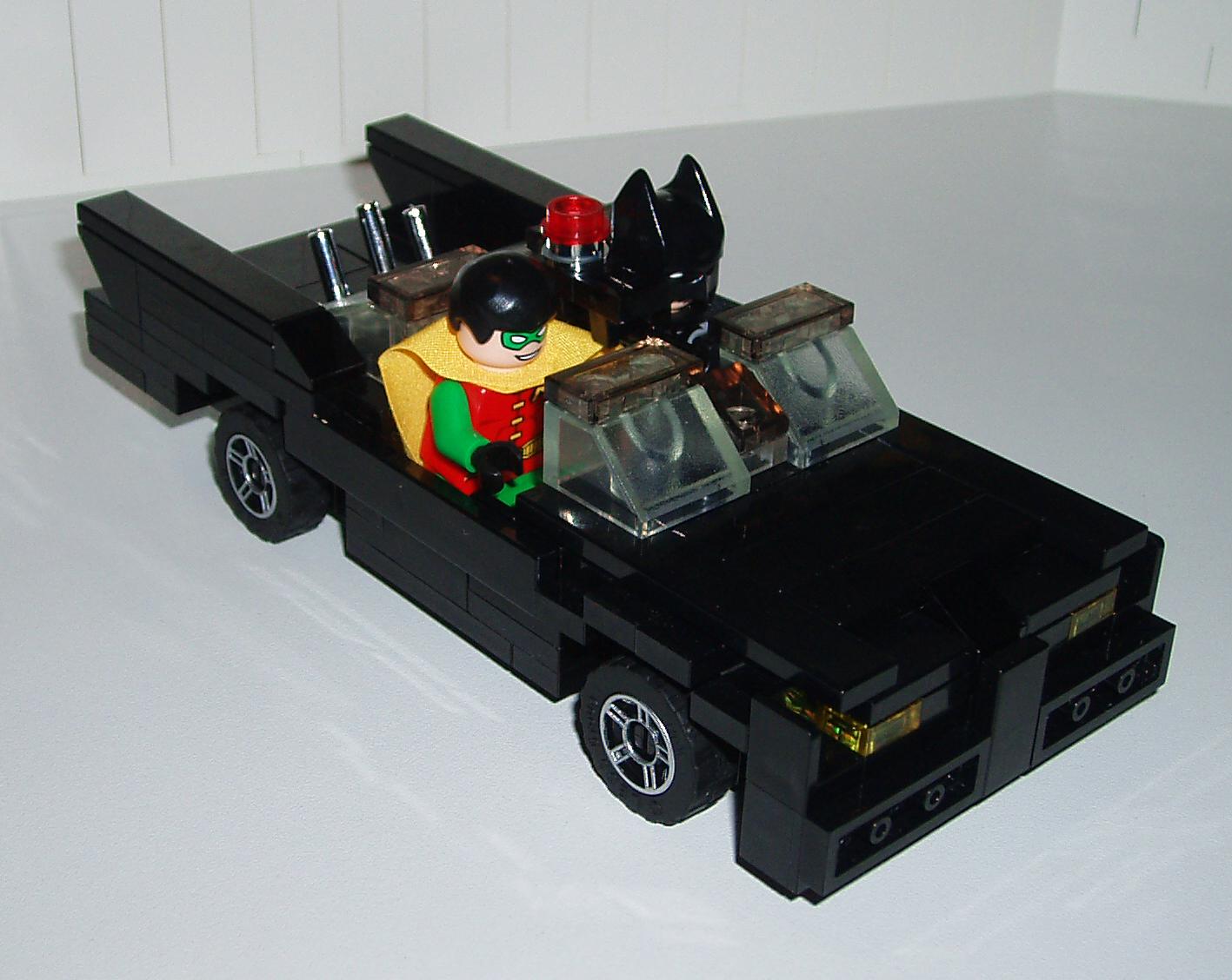 sfzdk_-_batmobile_60s_-_08.jpg
