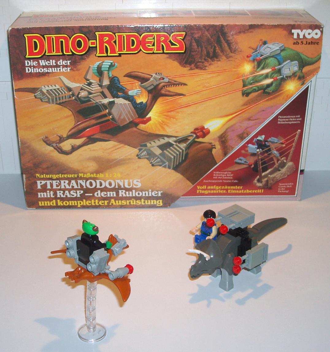 sfzdk_-_dino-riders_-_01.jpg