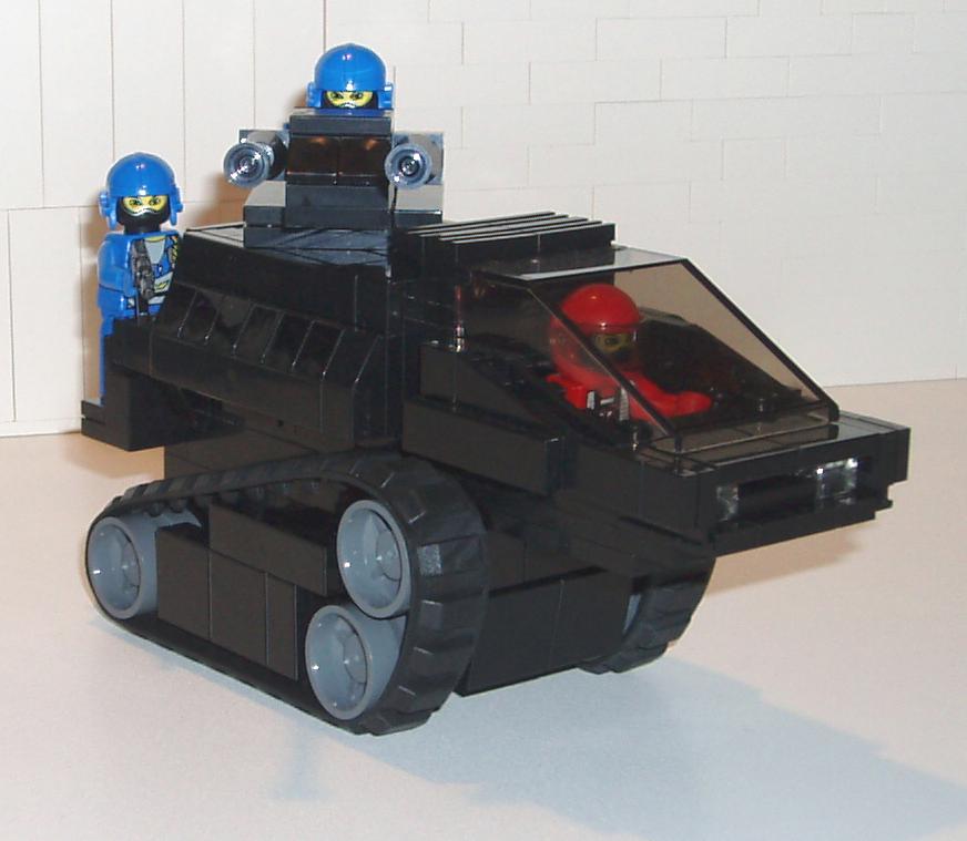 sfzdk_-_hiss_tank_-_08.jpg