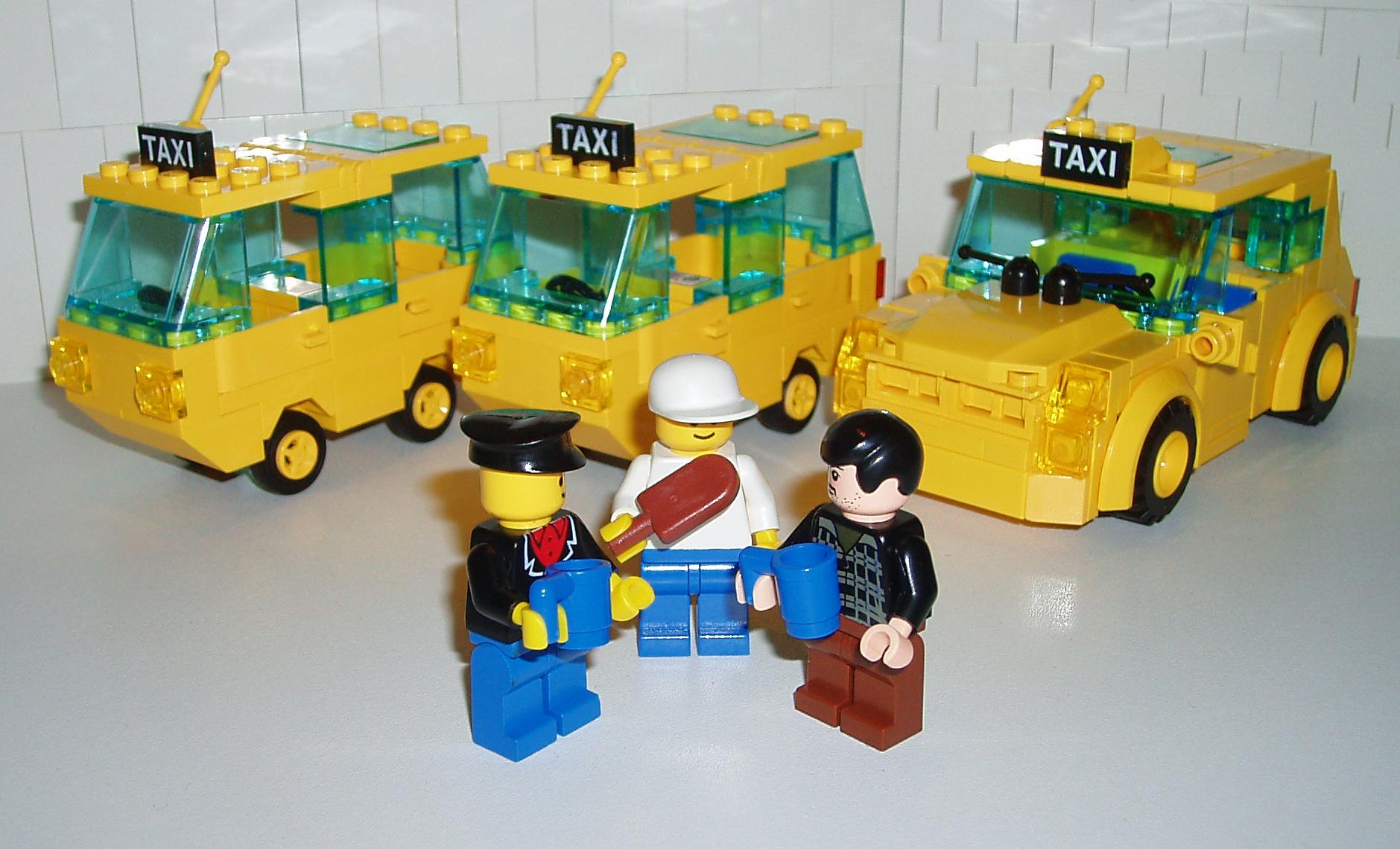sfzdk_-_town_-_taxi_minibus_05.jpg