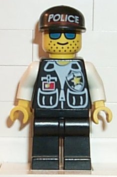 cop009.jpg