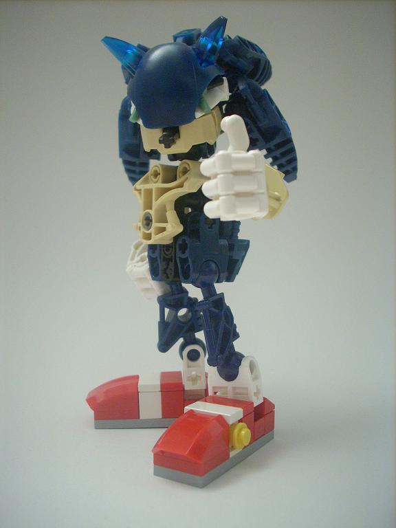 v2_03.jpg