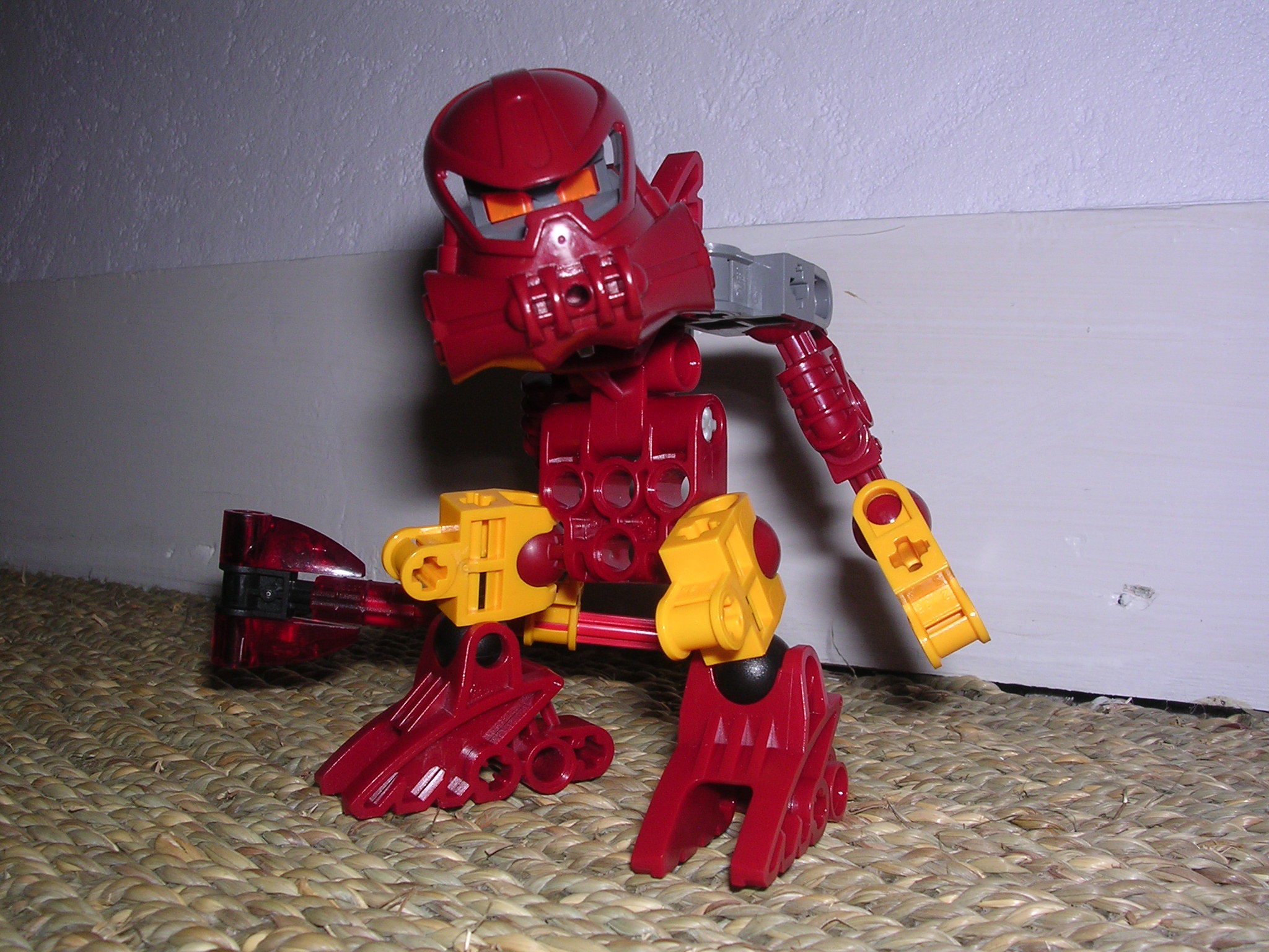 01_vakama_front.jpg