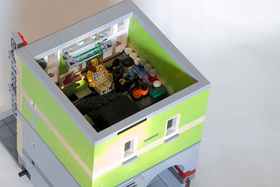 10_2ndfloorback.jpg