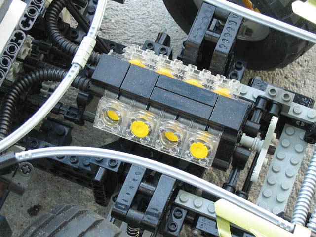 11_engine.jpg