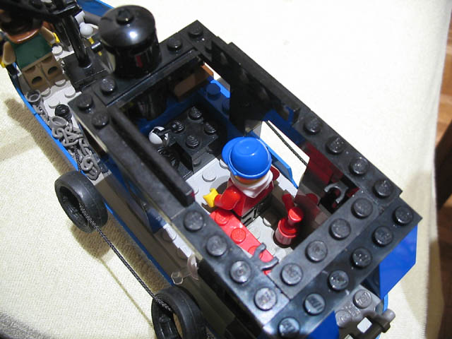 07_cabin.jpg