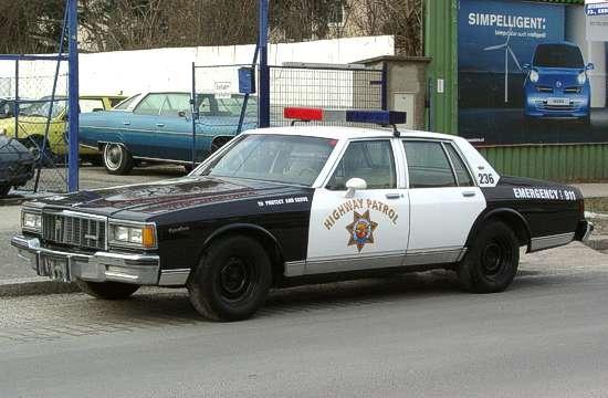 polizeiauto-56-99-20-10-chevrolet-caprice.jpg