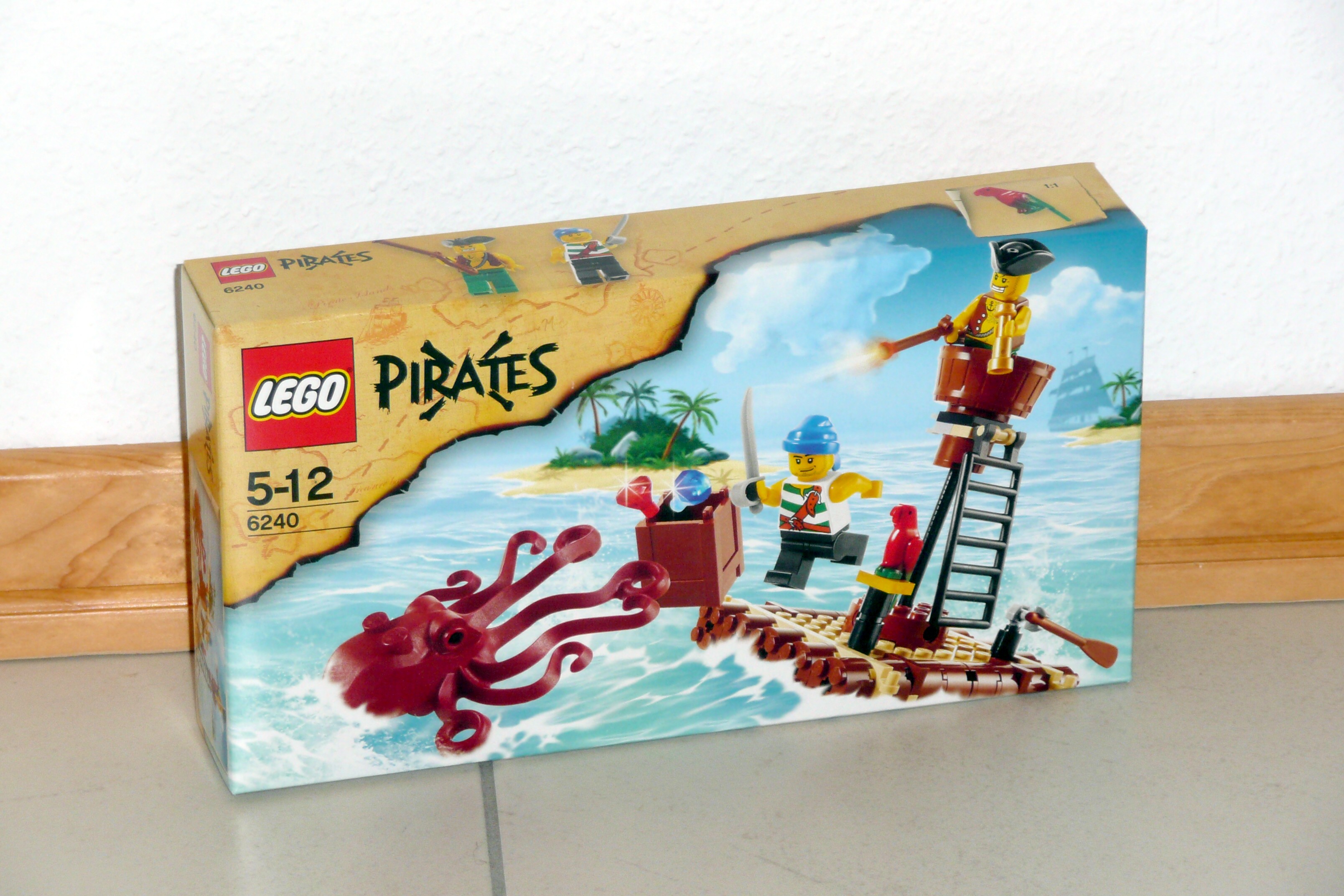 6240-10-20-10-pirates.jpg