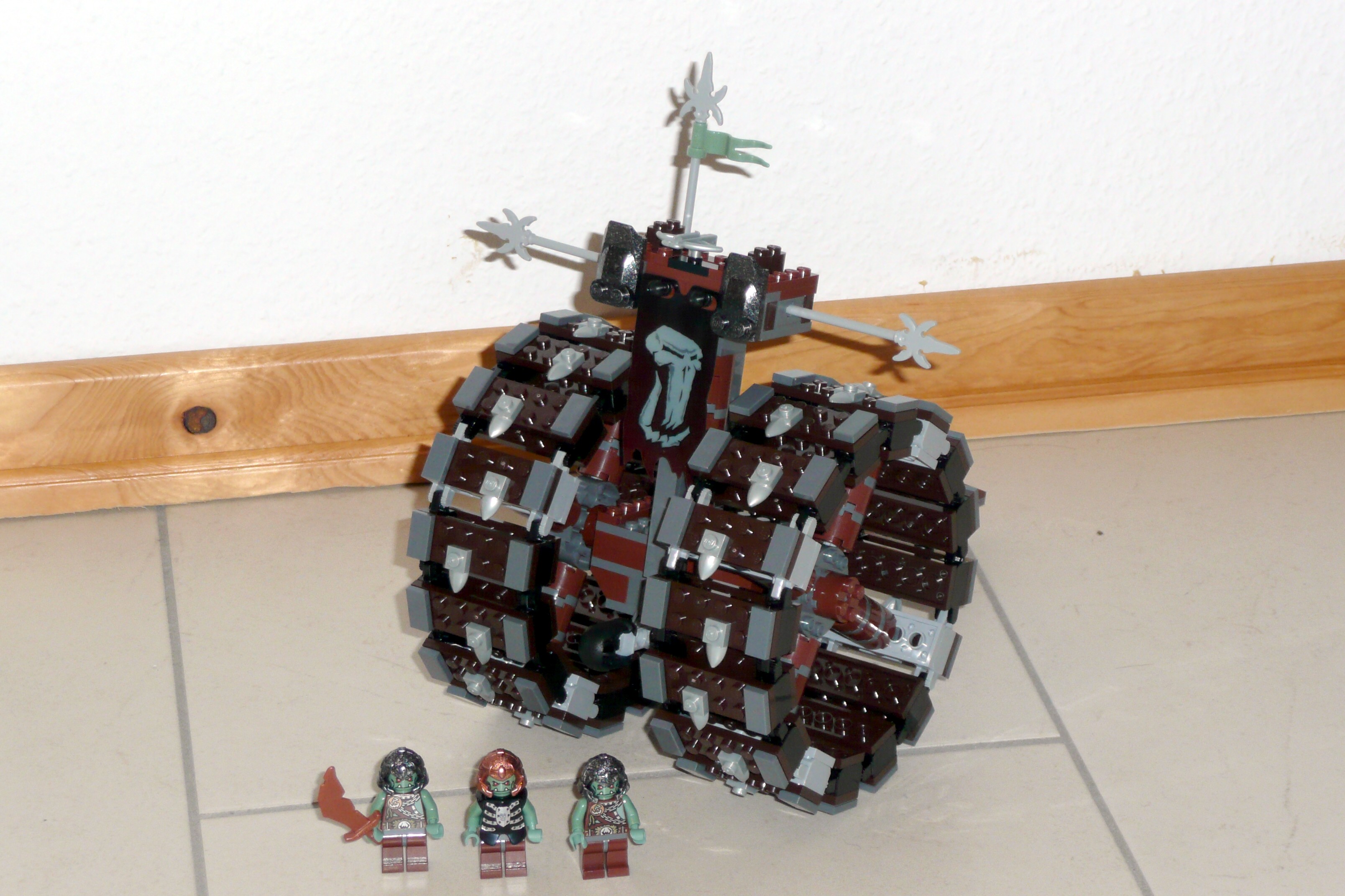 7041-01-32-castle.jpg