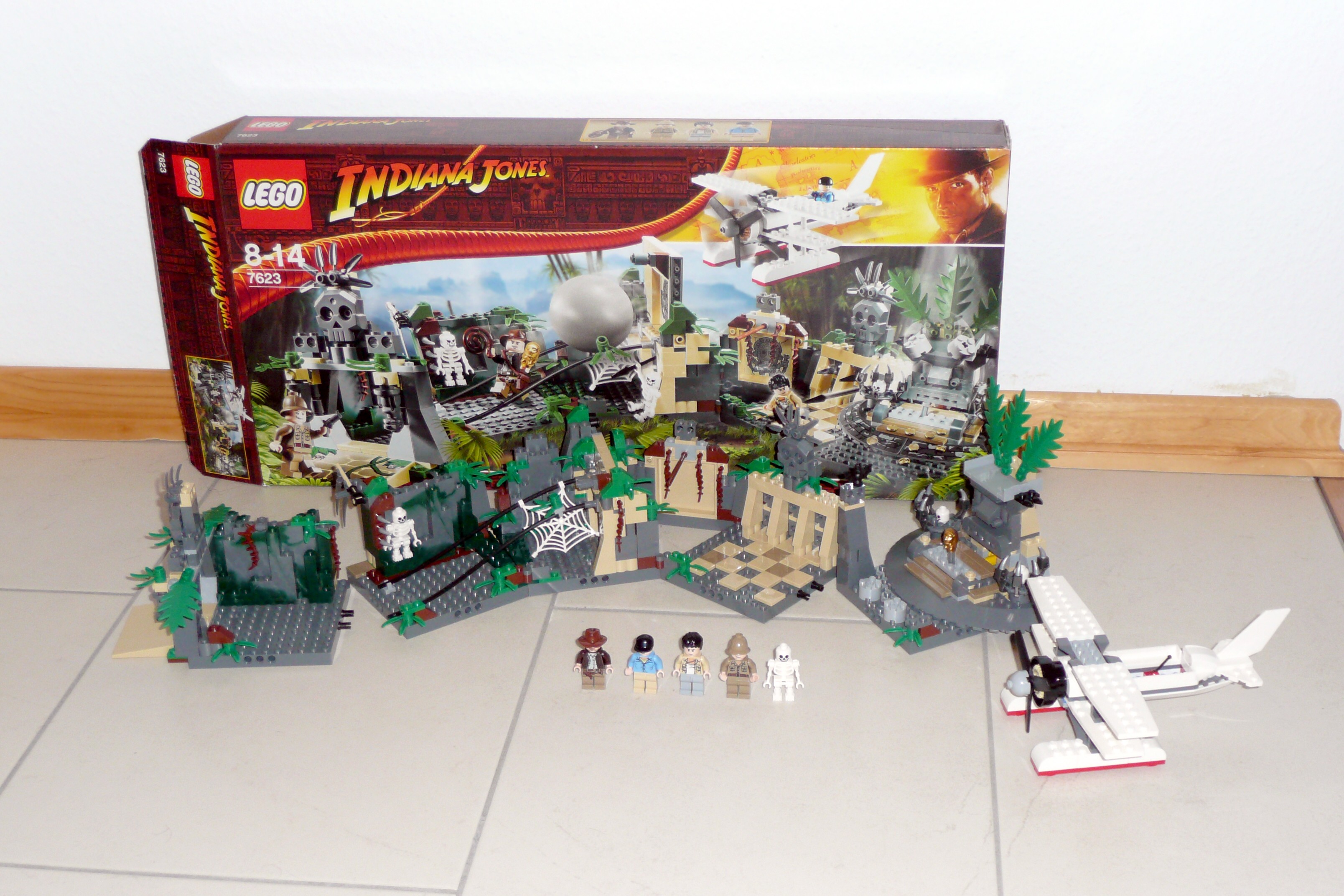 7623-01-25-indiana_jones.jpg