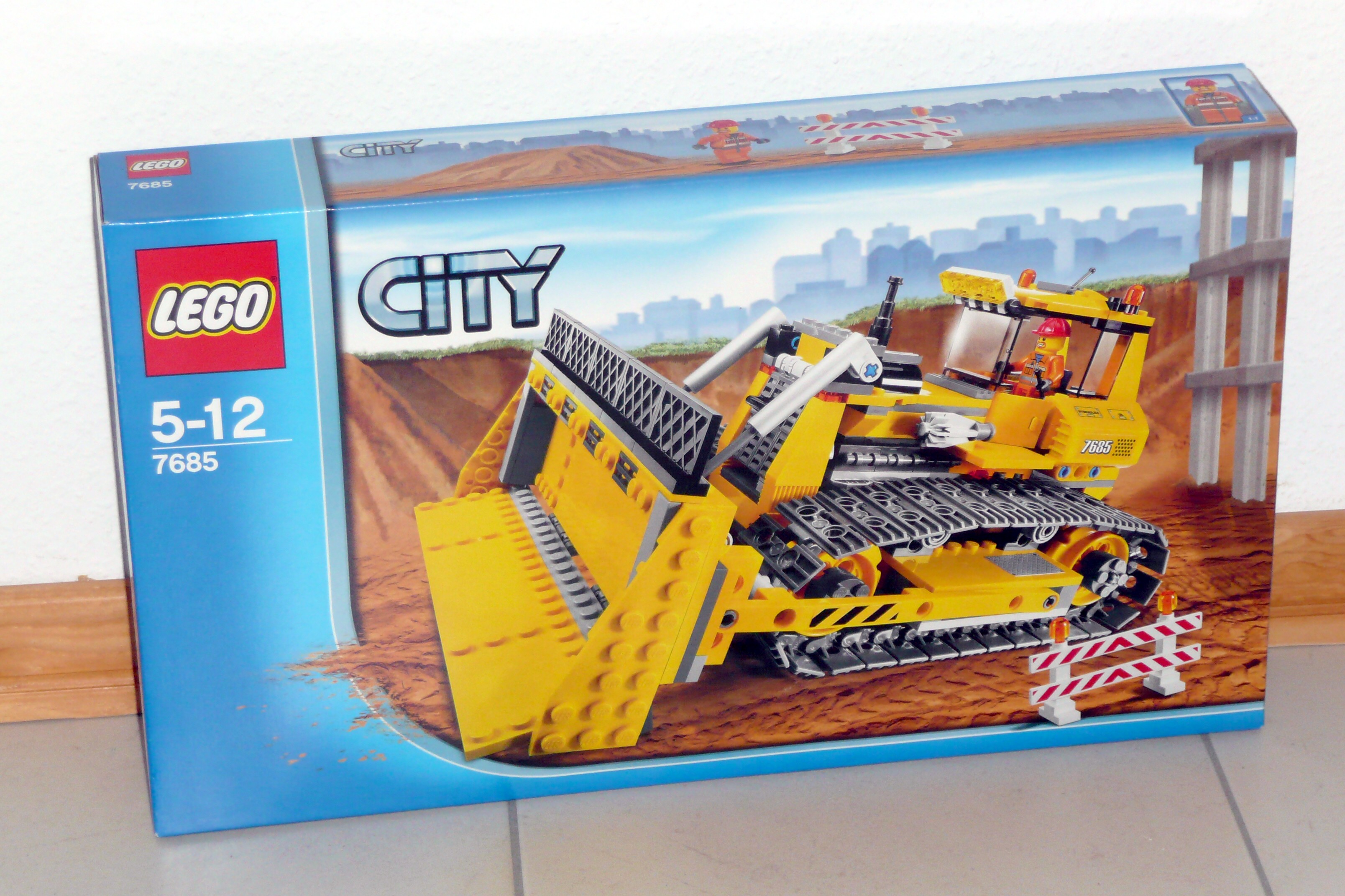 7685-01-20-bulldozer.jpg