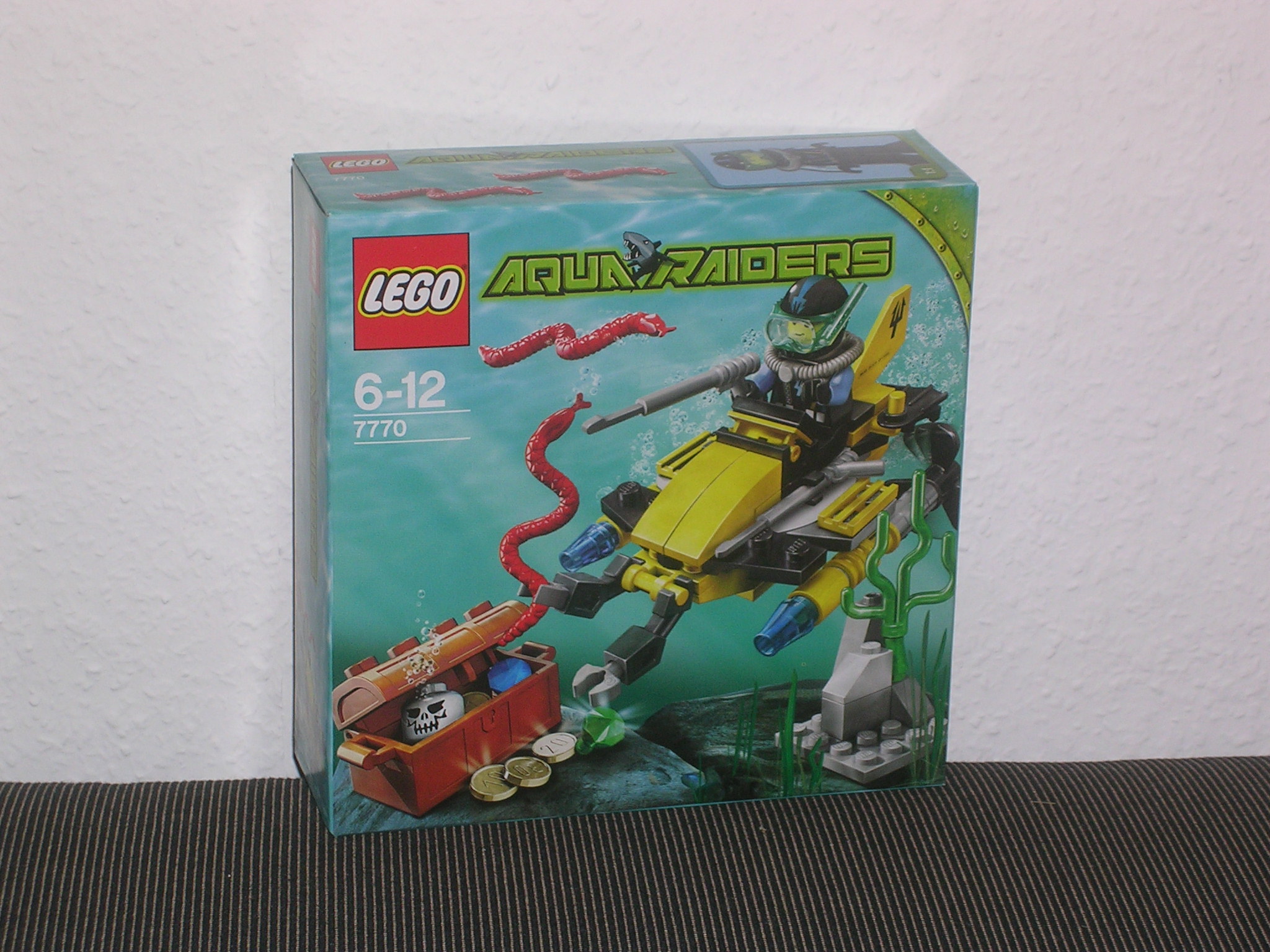 7770-01-10-aqua_raiders.jpg
