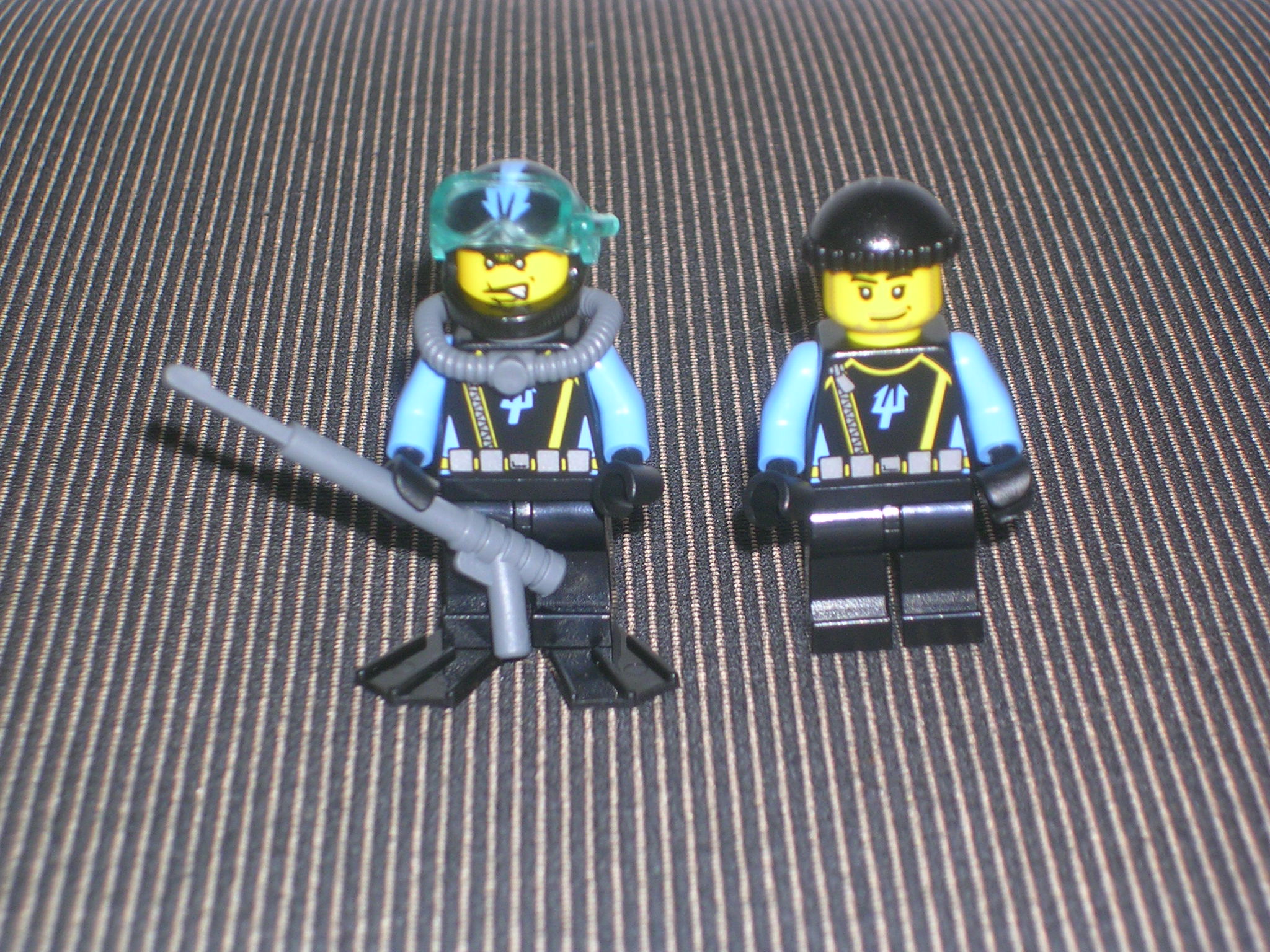 7772-01-19-aqua_raiders.jpg