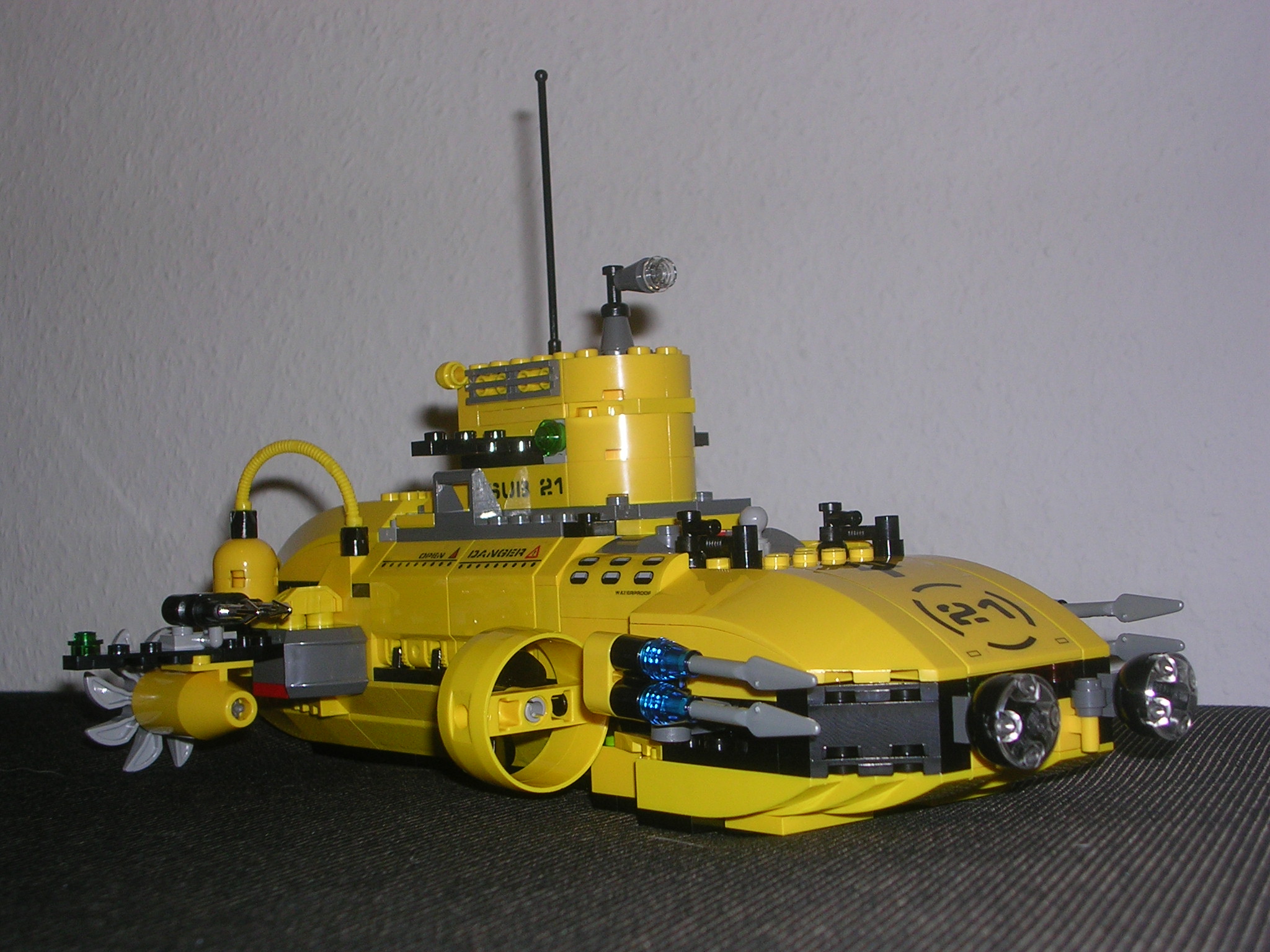 7774-01-17-03_crab_crusher_u-boot_und_riesenkrebs.jpg