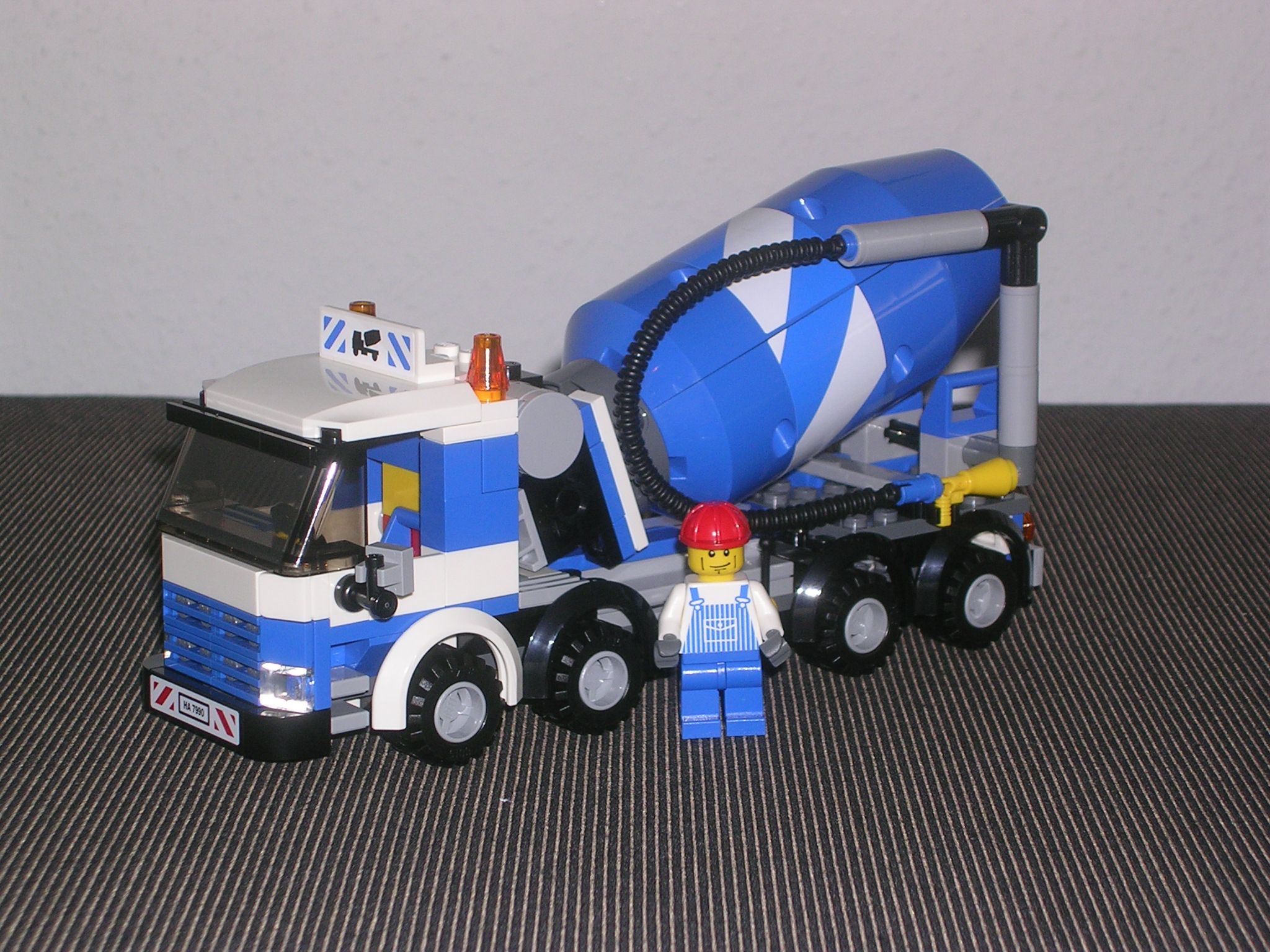 7990-01-13.jpg