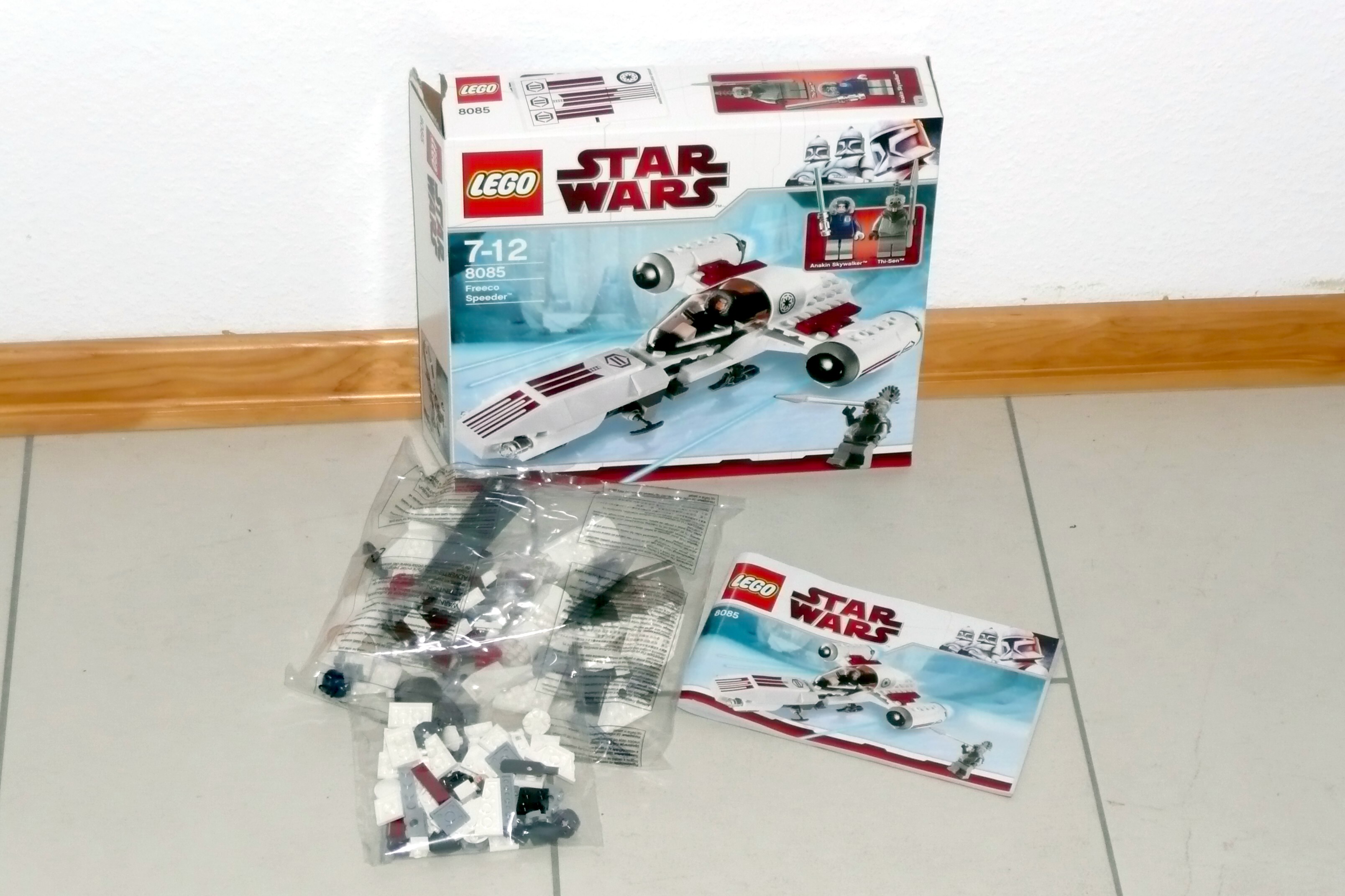 8085-10-111-freeco_speeder.jpg
