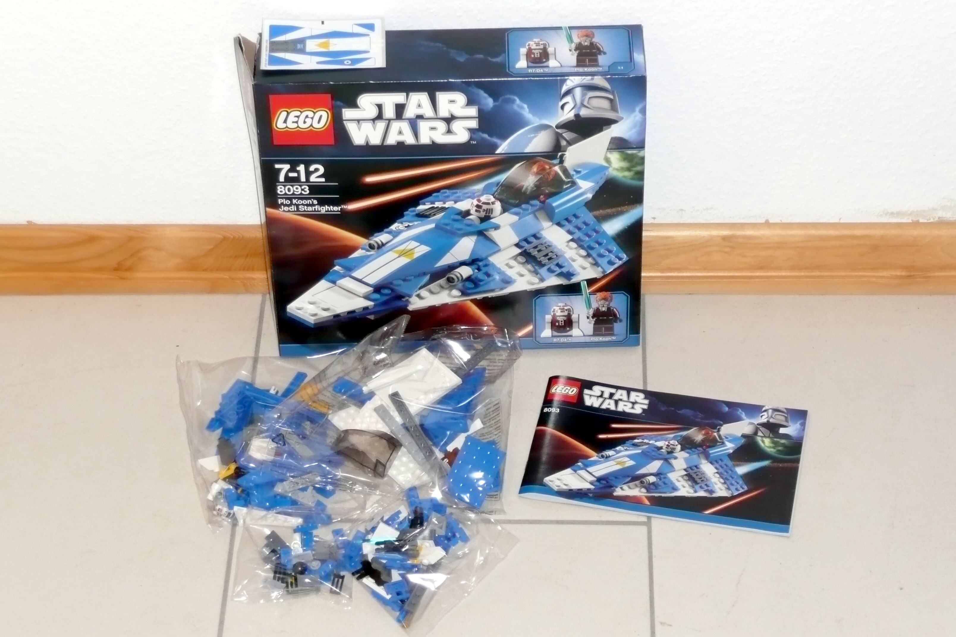 8093-10-111-plo_koons_jedi_starfighter.jpg