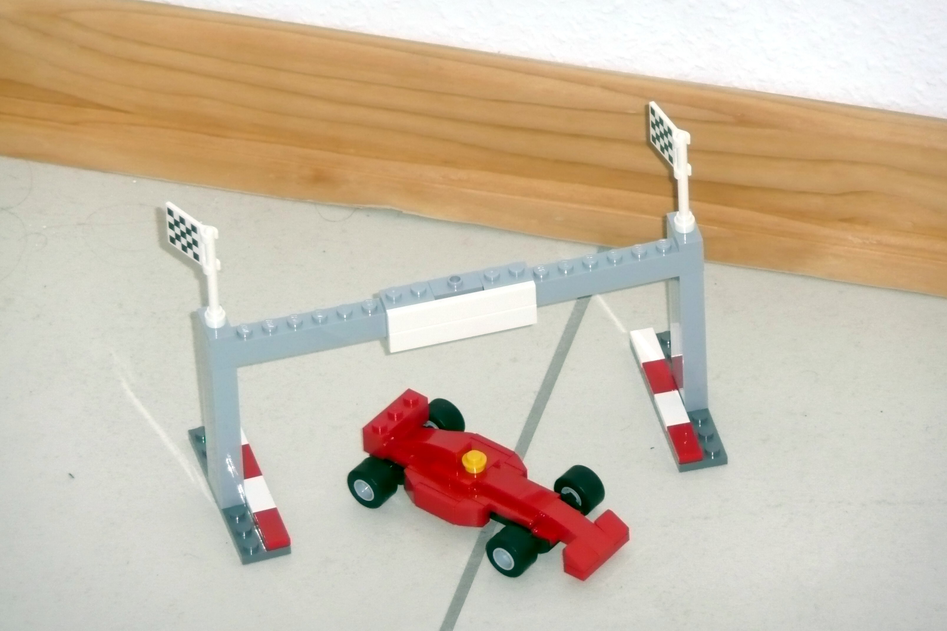 8153-01-27-ferrari.jpg