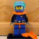 8683-30-15-01-minifigures.jpg