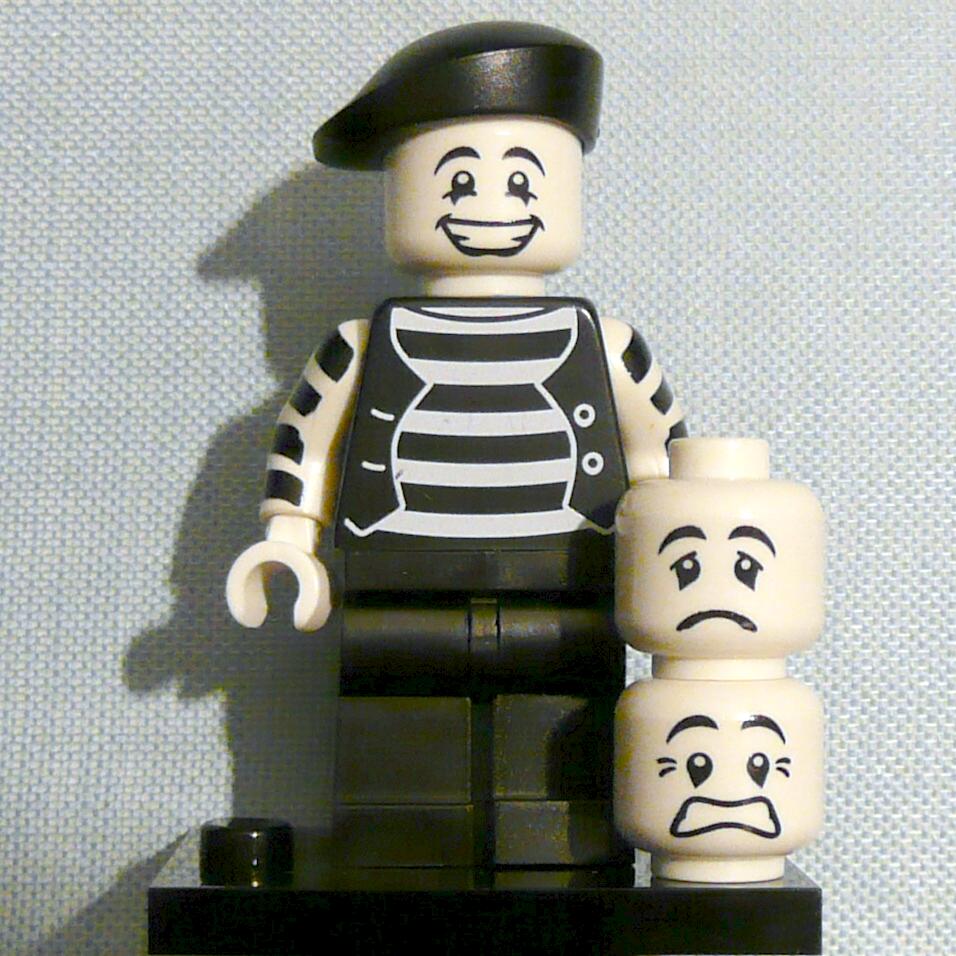 8684-10-09-pantomime.jpg