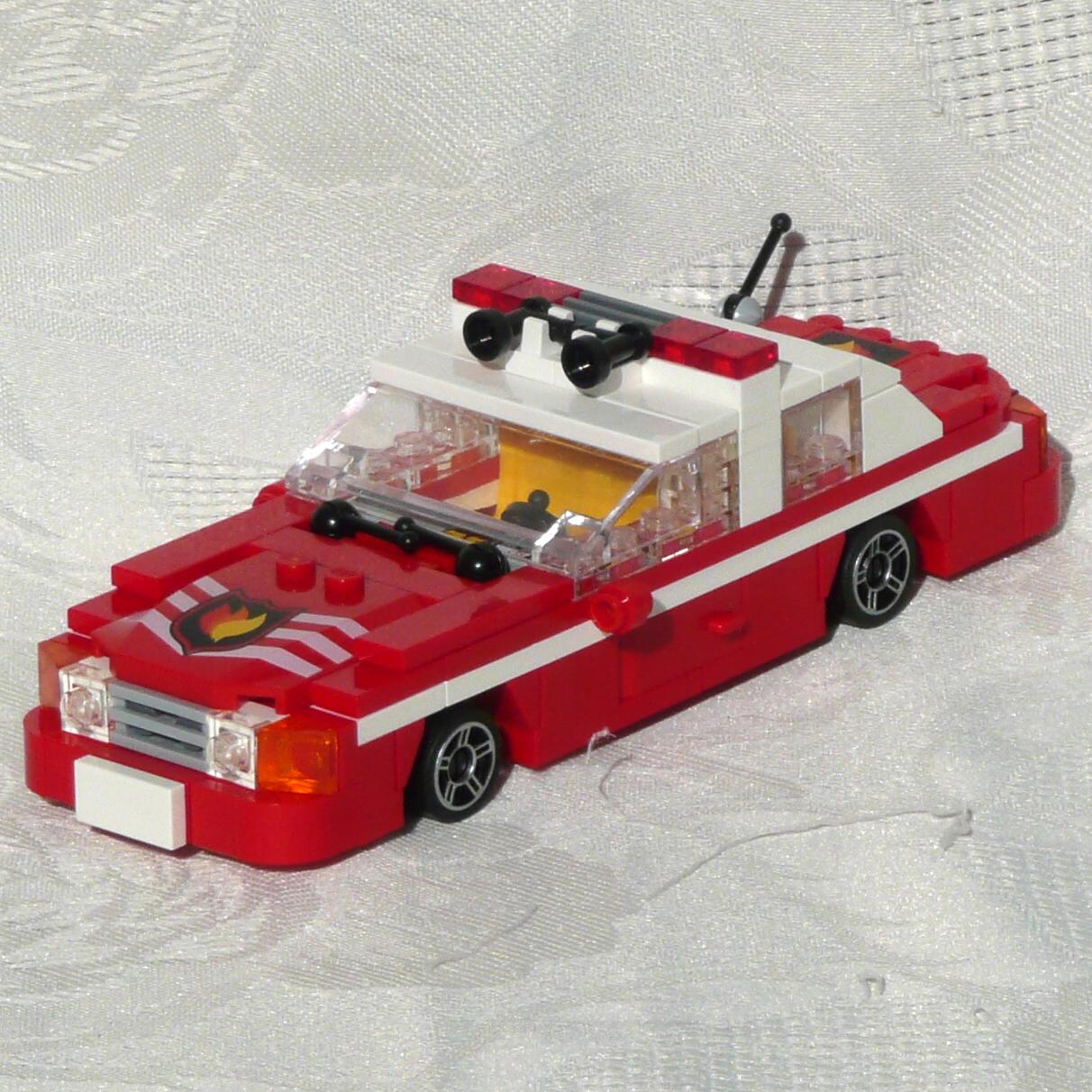 feuerwehrauto-010-101-kommandowagen.jpg